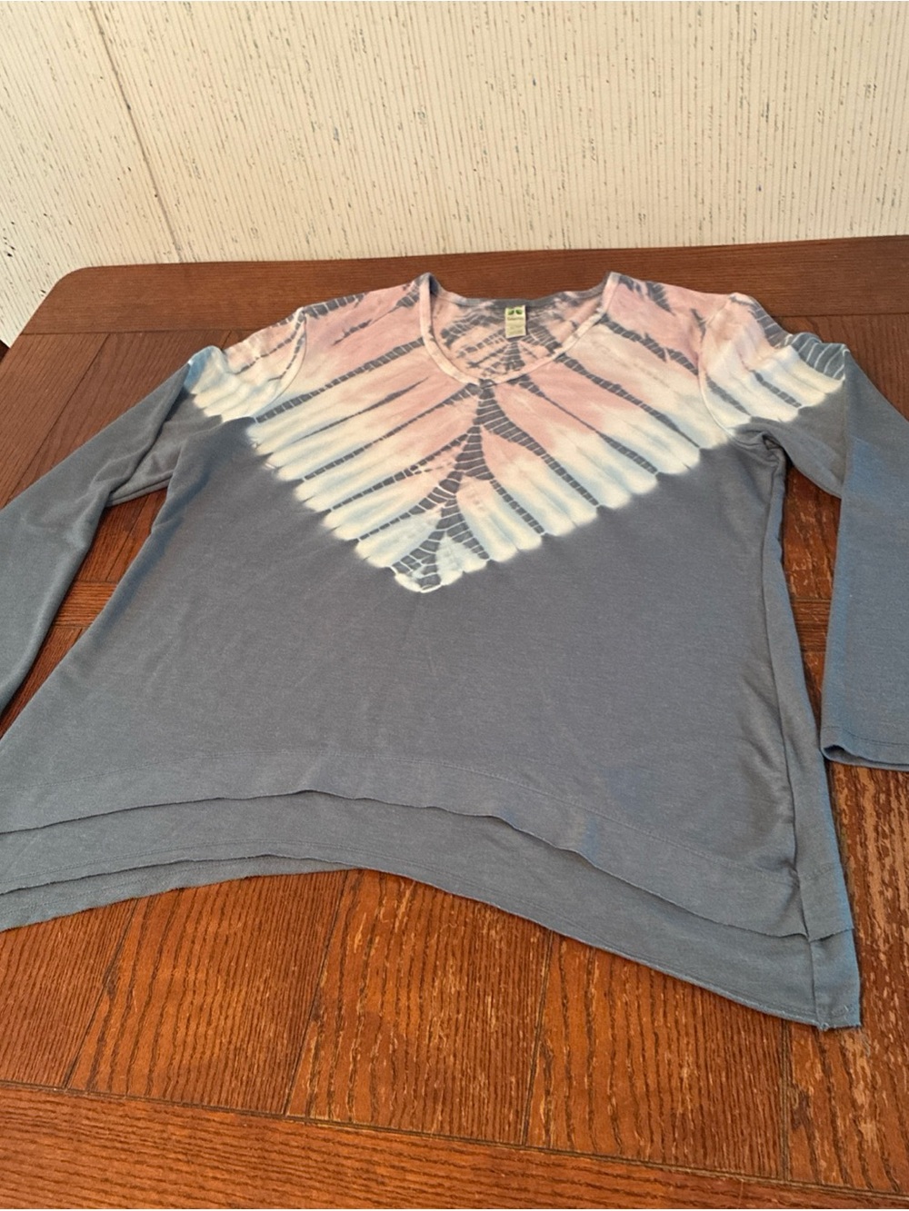 Green Tea Tie Dye Tunic Top Women’s XL Sharkbite Long Sleeve Hi Lo Hem